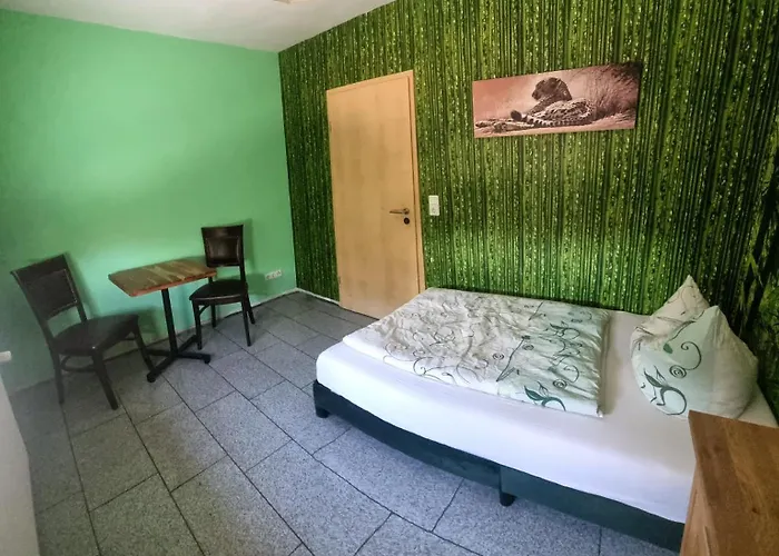 Monteurzimmer Einzelzimmer Bambus Free Wifi